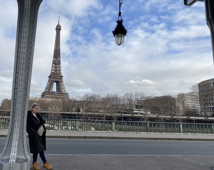 vistas de la Torre Eiffel desde Bir Hakeim