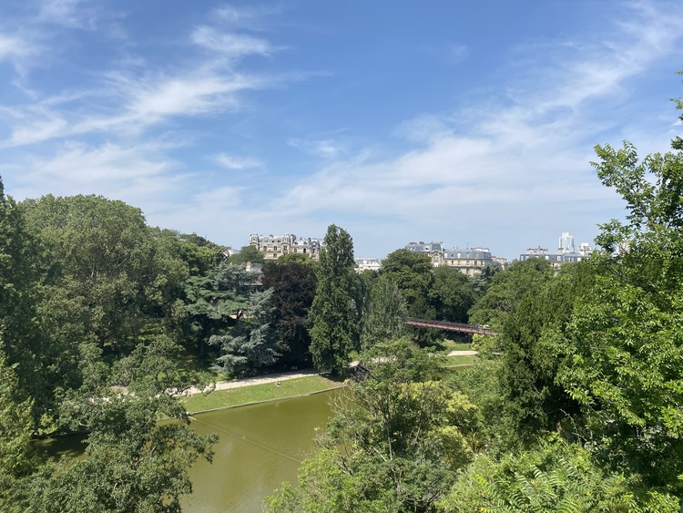 parque buttes chaumont