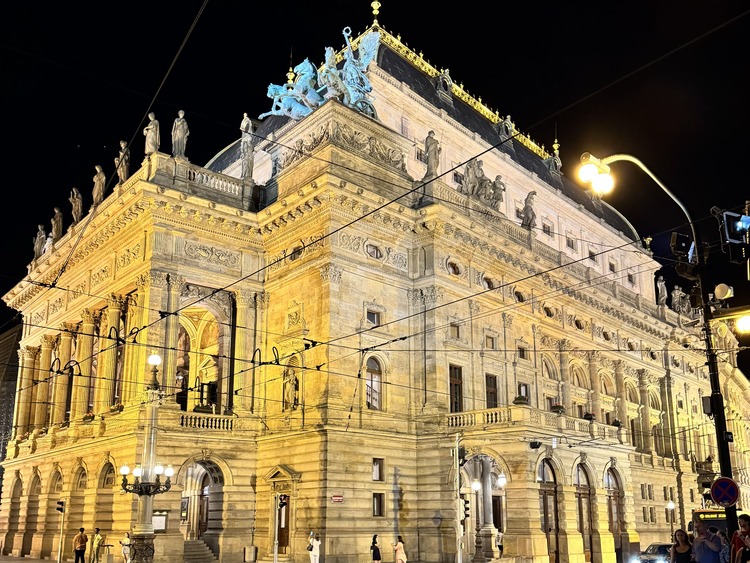 teatro nacional de Praga